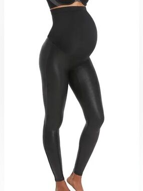 Spanx Faux Leather liquid maternity legging in black pants medium